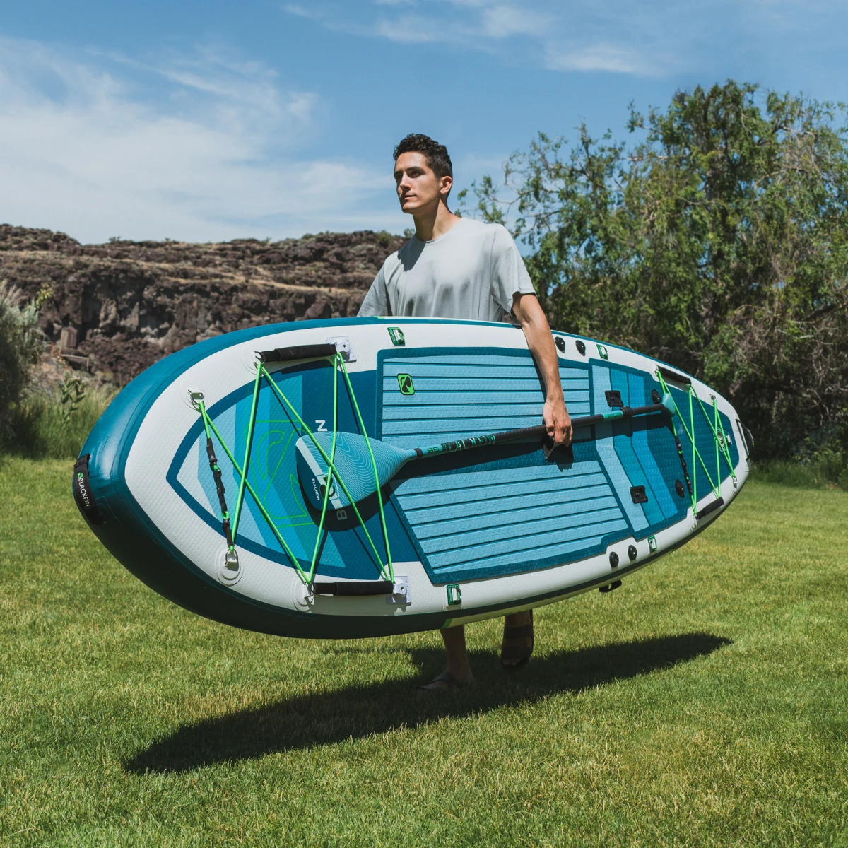 Premium 2-Piece Carbon Paddle & Bag - Image 3